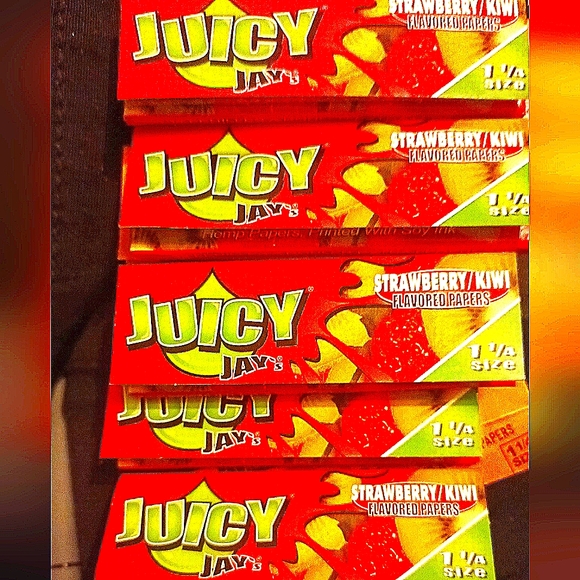 Juicy Jay's, Raw, Zigs rolling papers.& Raw Tips (filters) make me an offer!!! - Picture 2 of 9